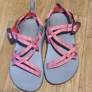 Girl's Chaco Sandals (X)